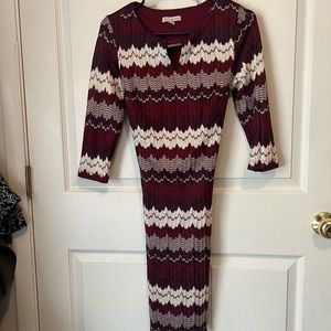 Size 6 Burgundy/Cream dress